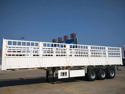 China Popular Sale 3 Axle High Drop Side Cattle Gated Stake Fence Truck Semi Trailer